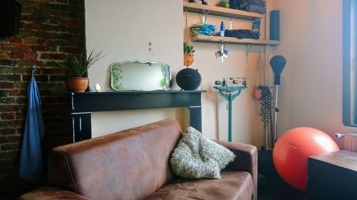 Salon (2)
